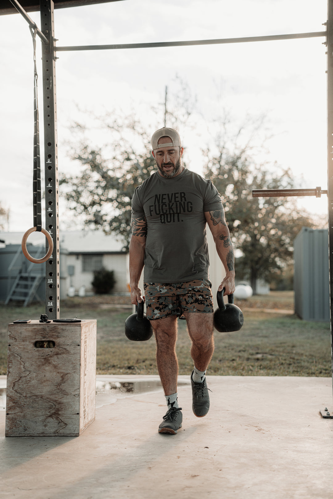 Performance Tee - Never Fucking Quit Mas Grey