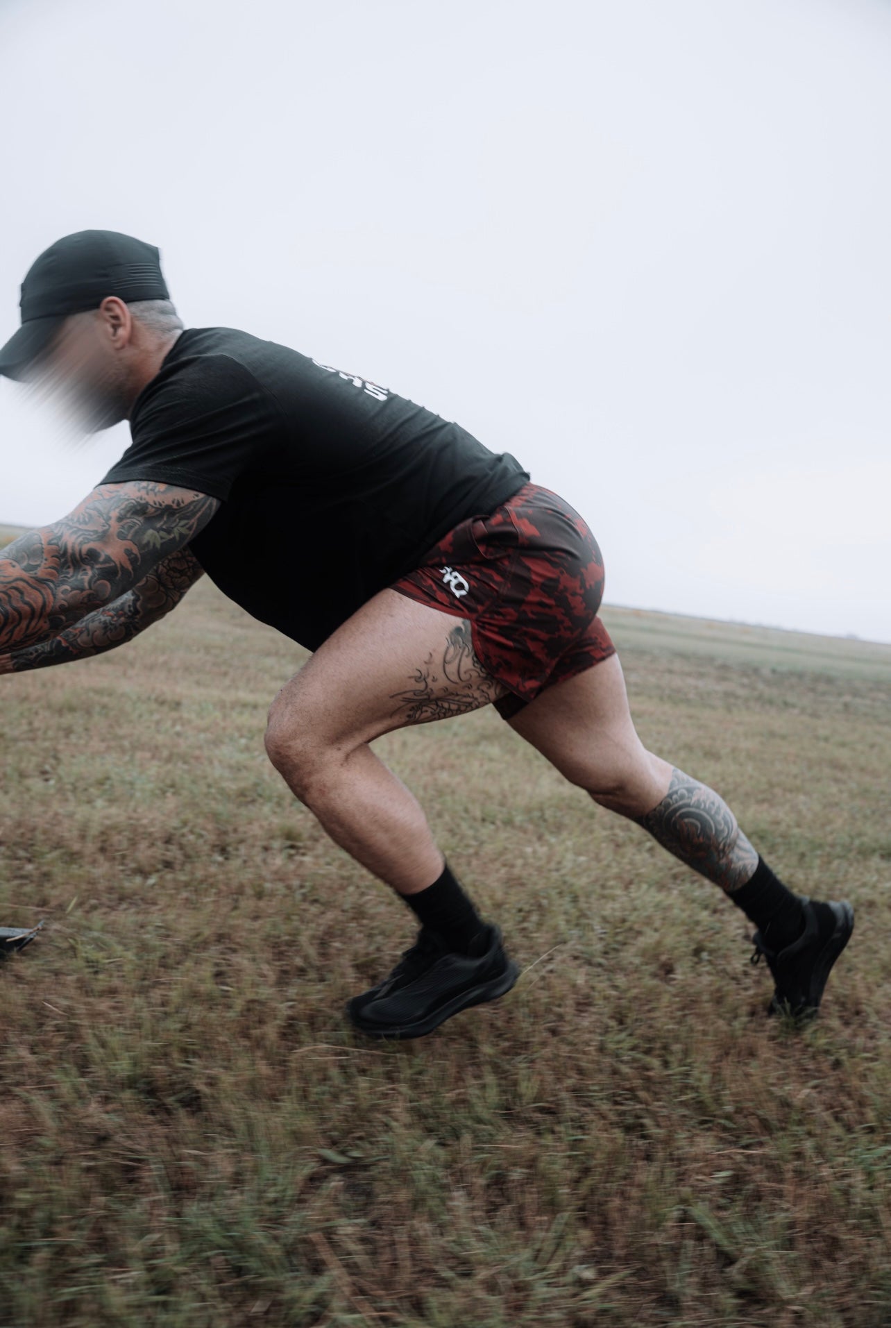 Coldfeet ジップ fuckthisindustry punkandyo malik.gif?v=1698776188&width=500